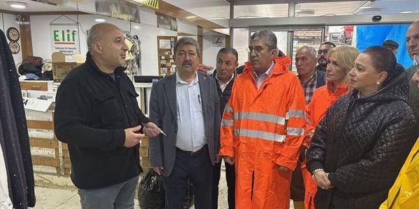 CHP'li Gökhan Günaydın Samsun Havza'daki Sel Felaketini İnceledi