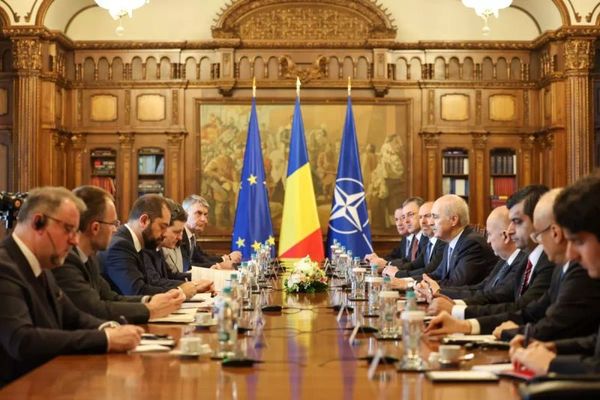 TBMM Başkanı Numan Kurtulmuş Romanya'da Resmi Ziyarette Bulundu