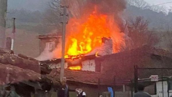 Bursa'da Sobadan Çıkan Yangın Yaşlı Çifti Hayatından Etti