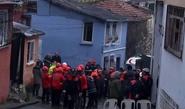 İstanbul Fatih’te Doğalgaz Patlaması Sonrası İki Bina Çöktü: Mahalle Sakinleri Olayı Anlattı