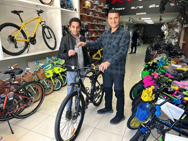 Van'da Baharın Gelmesiyle Bisiklet Talebi Zirveye Ulaştı