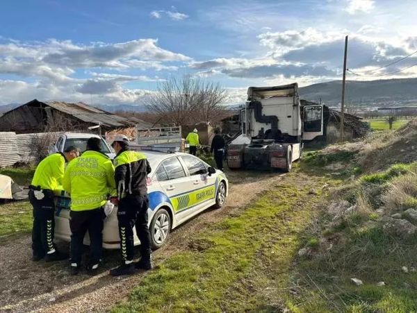 Elazığ'da Alkollü ve Ehliyetsiz Sürücüye 450 Bin Lira Ceza Kesildi