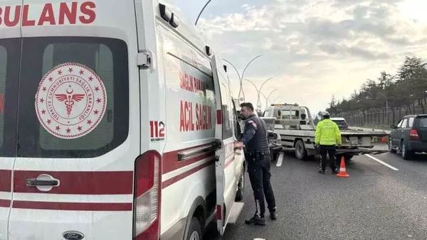 Polatlı'da Dört Araçlı Zincirleme Kaza: 3 Kişi Yaralandı