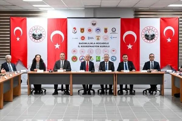 Kırklareli'de Bağımlılıkla Mücadele İçin İl Koordinasyon Kurulu Toplantısı Yapıldı