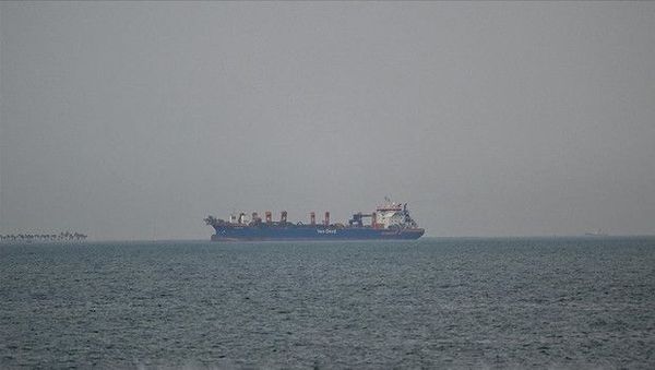 İran'dan ABD ve İsrail'e Hürmüz Boğazı Uyarısı: Hiçbir Gemi Geçiş Hakkına Sahip Değil