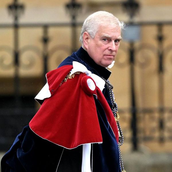 Eski Prens Andrew'un Taht Sırasından Çıkarılması Değerlendiriliyor