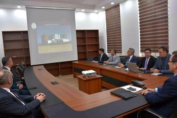 Salihli'de Kamu Yatırımları ve Mart Ayı Hizmet Planları Değerlendirildi