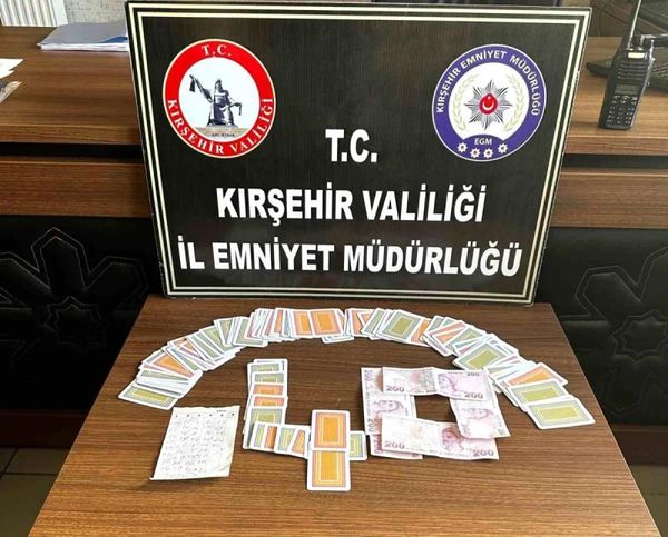 Kırşehir'de Kumar Oynayan 4 Kişiye Toplam 46 Bin TL Ceza Kesildi