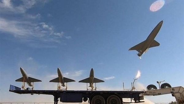 İran Ordusu, Hayfa'daki Enerji Tesislerine İHA Saldırısı Düzenledi